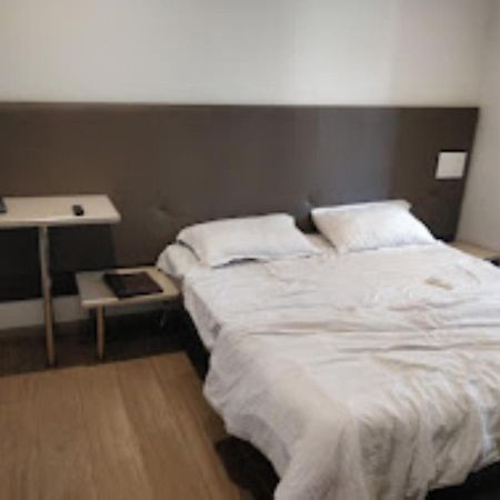 Hotel Sai Saya,Nashik Ngoại thất bức ảnh