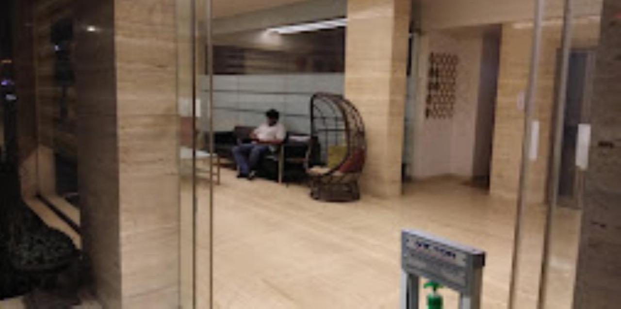 Hotel Sai Saya,Nashik Ngoại thất bức ảnh